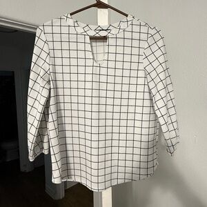 Moa Moa White and Black Checkered Blouse